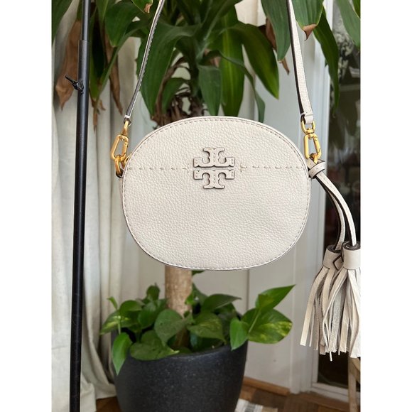 Tory Burch Handbags - ♦️♦️AUTHENTIC TORY BURCH WHITE MCGRAW CROSSBODY/HANDBAG♦️♦️